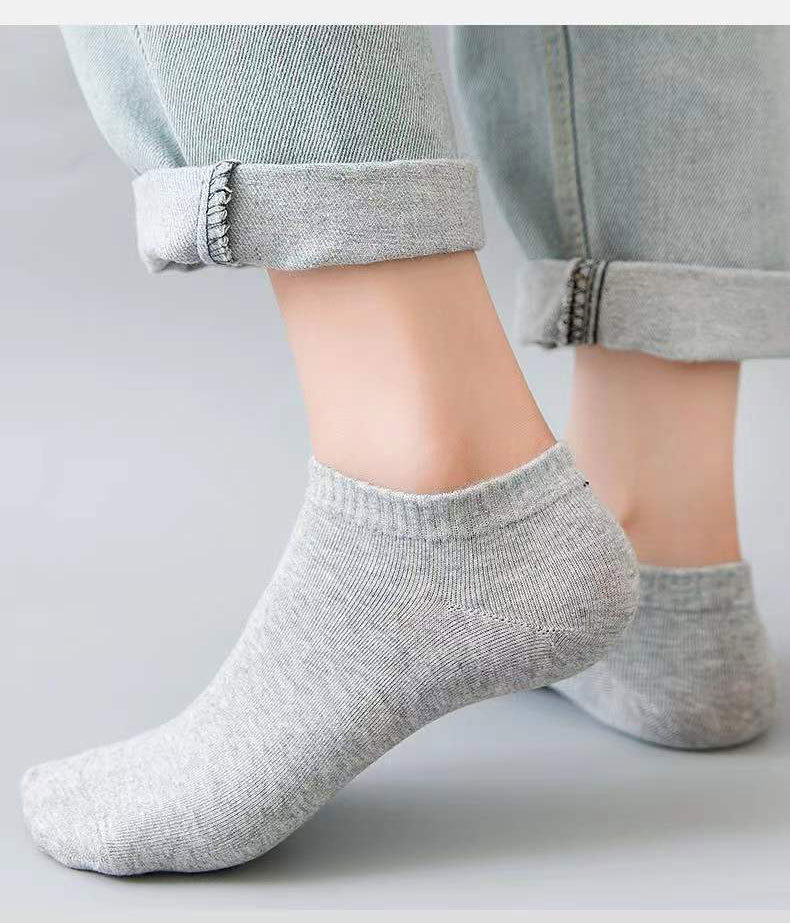 Shallow mouth summer thin invisible socks for men